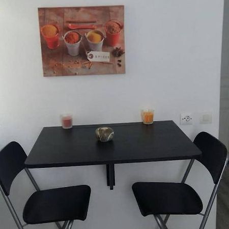Cosy Appartement 2 Pieces 15Min Du Centre De Paris Clichy Esterno foto