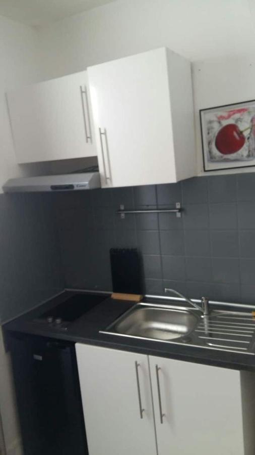 Cosy Appartement 2 Pieces 15Min Du Centre De Paris Clichy Esterno foto